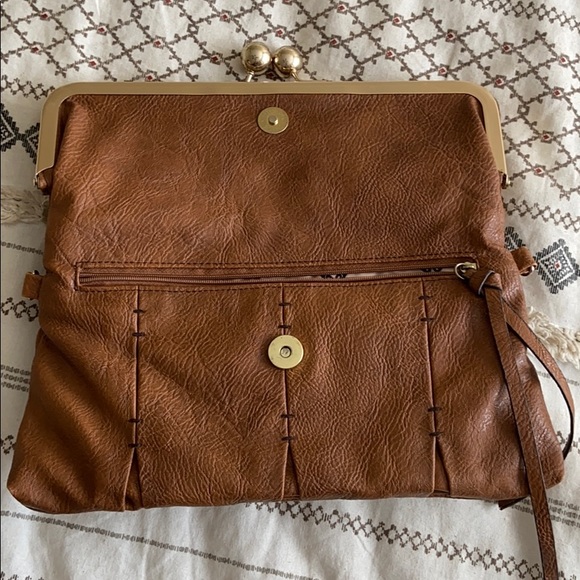 Jessica Simpson clutch - Picture 2 of 3